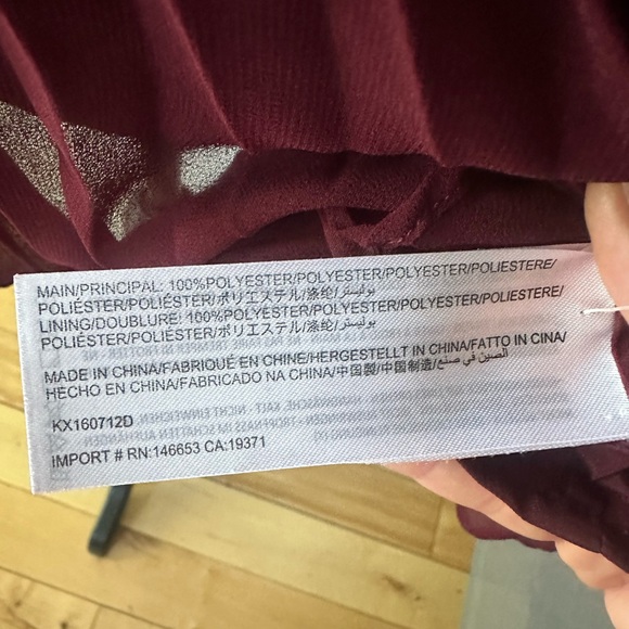 Gorgeous “merlot” cocktail dress. Australian designer, Keepsake. - Picture 4 of 7